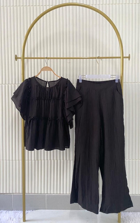 Two Piece Ruffled Top With Trouser